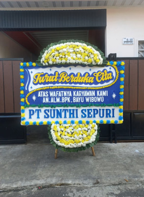 Papan Bunga Duka di Benuanirae