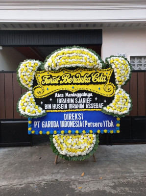 Papan Bunga Duka di Benuanirae